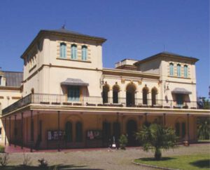 La Casona de los Olivera de Parque Avellaneda