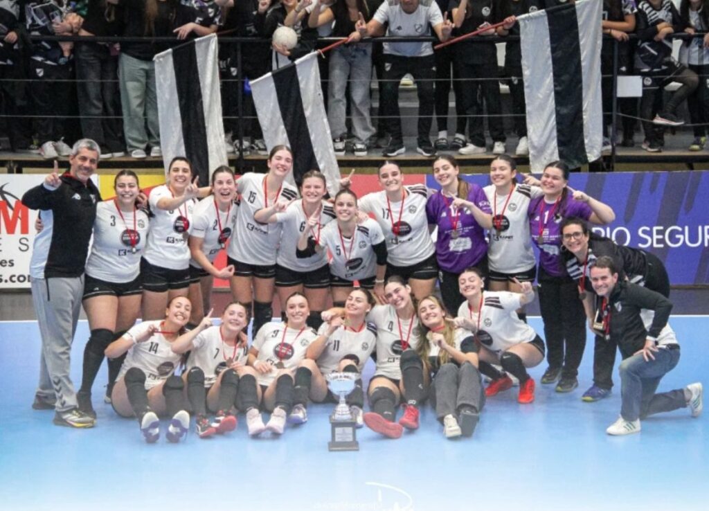Mayores Handball femenino 