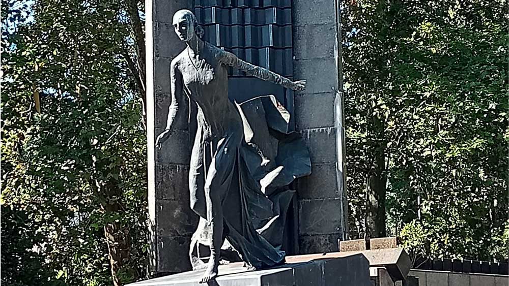Evita-inconclusa-frente-portada